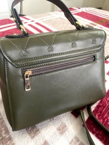 Stylish Olive Green Crossbody Bag