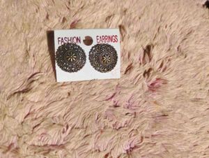 ₹150 For 5 Earrings