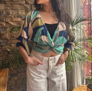 Stylish Patterned Crop Top