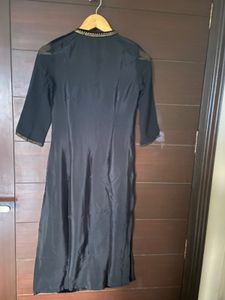W BLACK VELVET KURTA (S)