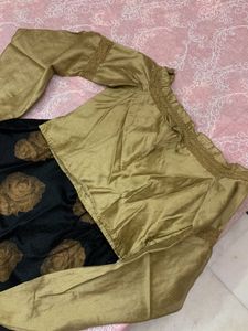 Top With Skirt ✨✨✨