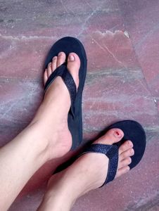 Women Heel Flip Flops Thong Sandals..