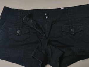 H&amp;M Black Sexy Hot Pants For Girls