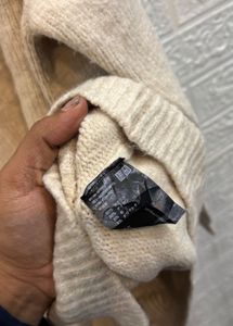 🇯🇵Uniqlo Imported Zip Pullover