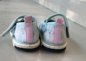 Cutewalk By Babyhug Girl Shoes 👟