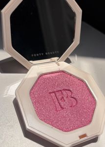 Fenty Beauty Killawatt Highlighter :-Wattabrat
