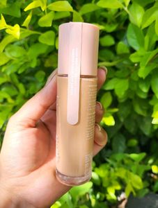 Elf Halo Glow Liquid Filter/ Shade 3