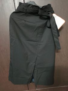 High-waisted Pencil Skirt
