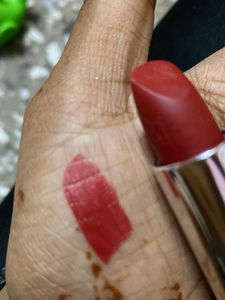 Lakme Absolute Lipstick