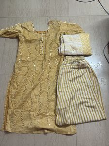 Kurta Set With Duppatta Free Red Heart Design Top