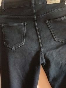 Black Stretchable Jeans
