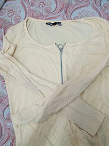 Ribbed Zip-Up Long Sleeve Top