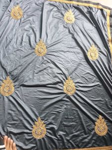 Beautiful Grey Saree For Party And Wedding