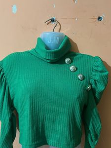 Green Ribbed Turtleneck Top