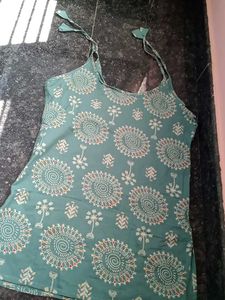 Cute Green Printed Tank Top