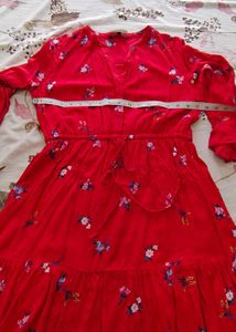 fTW01 Knee Length Dress (S) Bust 34-35