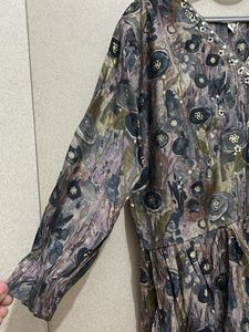 Elegant Floral Print Kurta Sets