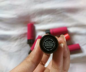 Oriflame Lipsticks
