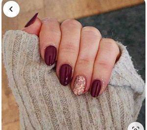 Burgundy & Rose Gold Accent Nails