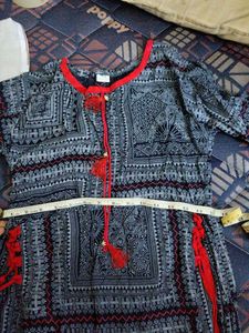 Black And Red Kurthi
