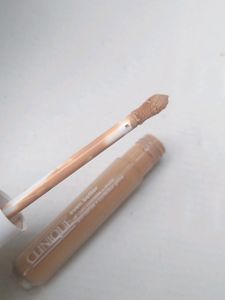 🤯Price Dropped 🎊Clinique Concealer
