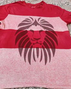 Lion Graphic Tee