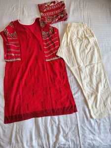 combo of 2 Kurta Sets