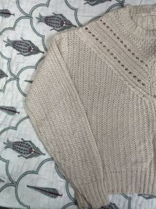 Pretty White Woolen  Sweater