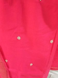 Pink premium quality pearl Embellished Kurta Set