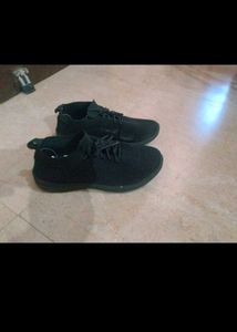 8 Pack Shoes
