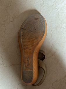 Bata Sandal