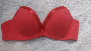 Strapless Red Bra