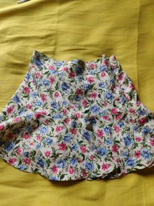 Frill Skirt