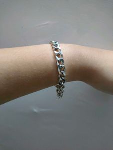 Silver Color Chain Link Bracelet