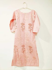 Brand New Pink Kurta Set With Gold Foil Print