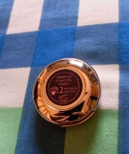 Charlotte TilburyAirbrush Flawless Finish Compact