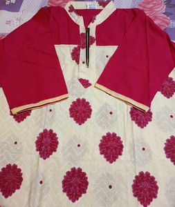 Women Printed Pure Cotton Kurti(Rose And Cream)