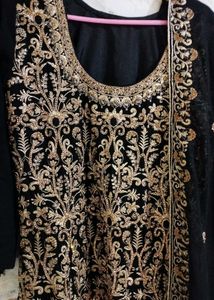 Elegant Embroidered Kurta Set