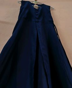 Stylish Blue Sleeveless Top