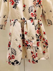 KOREAN BRAND FIT N FLARE DRESS IN M
