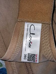 ( 36C ) NEW CLOVIA Bra