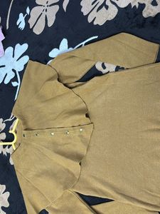 DARK BEIGE WOOLLEN SWEATER