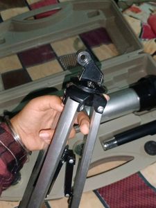 TELESCOPE 🔭
