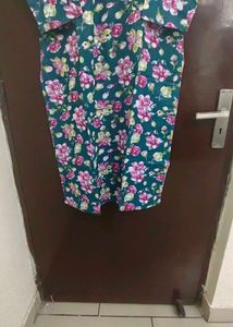 New Unused PureCotton Multi Floral Suit
