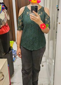 Cold Shoulder Net Top