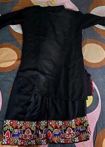 Kurti And Pant Of Rajasthani Work