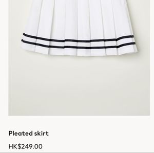 H&amp;M White Tennis Skirt