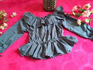 Ruffled Long Sleeve Top