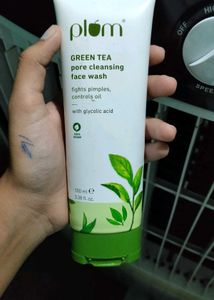 Plum Greentea Facewash 100 ML