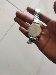 Elegant Women's Wristwatch